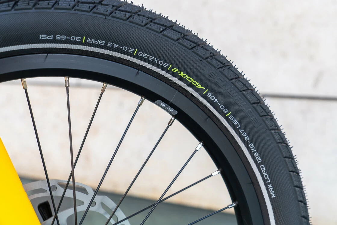 Rower elektryczny na pasku Isy E5 ZR F Bosch Nexus 5 Żółty