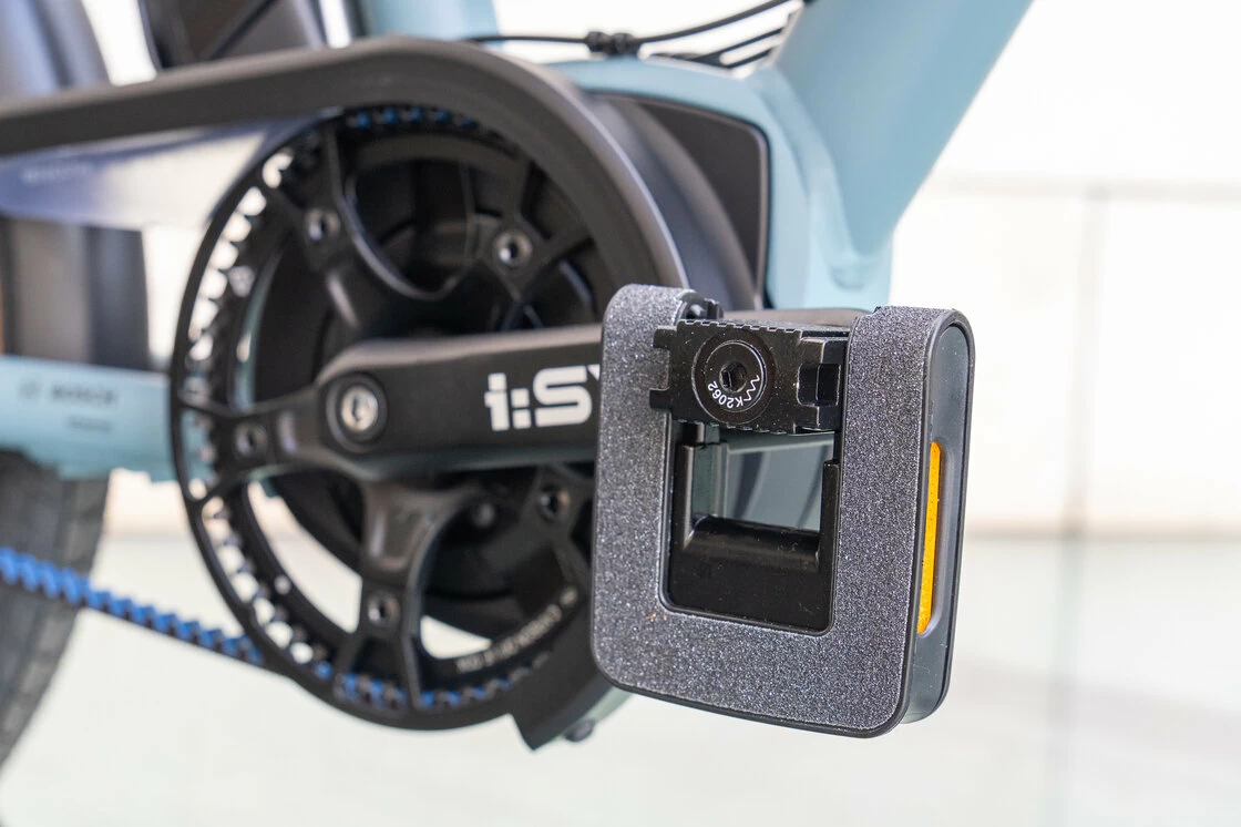 Rower elektryczny na pasku Isy XXL N3.8 ZR B
