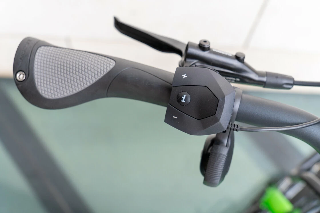 Rower elektryczny na pasku Isy XXL N3.8 ZR B Zielony