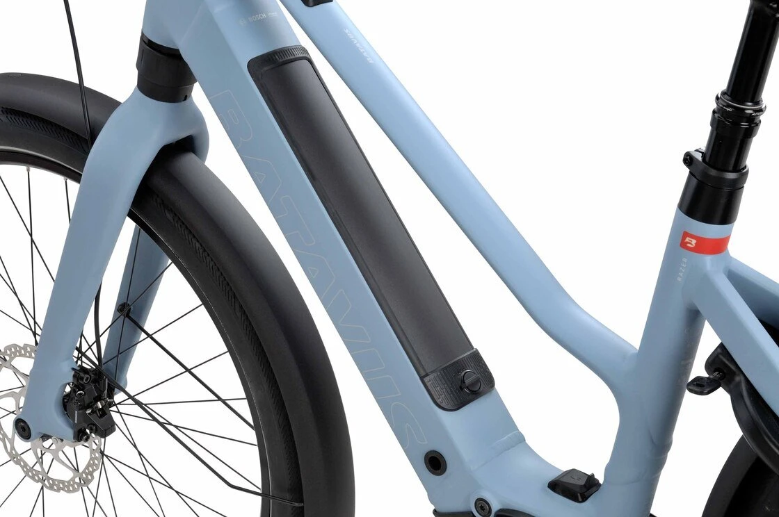 Rower elektryczny na pasku Razer E-go Exclusive Bosch Smart 400Wh Niebieski mat L (48cm)