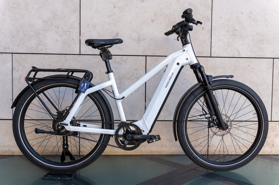 Rower elektryczny na pasku Riese & Muller Charger4 VARIO Mixte 750Wh