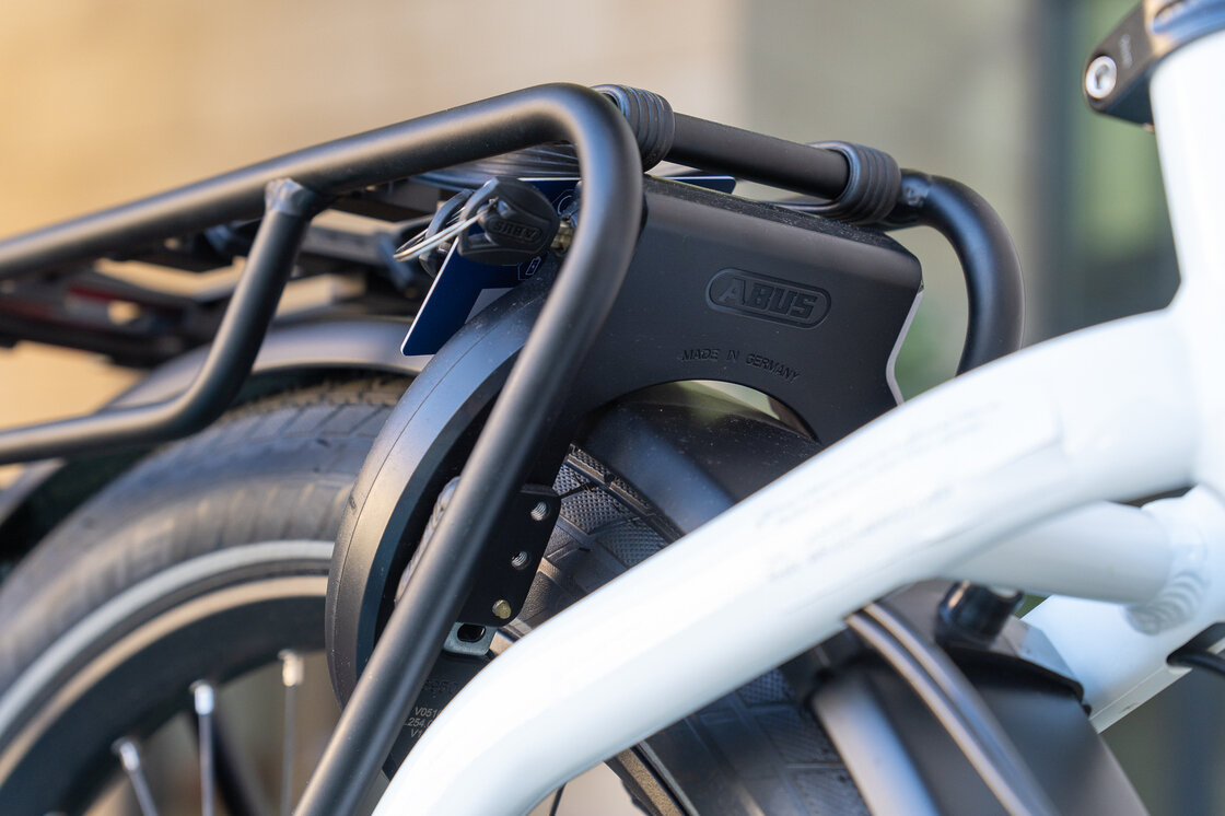 Rower elektryczny na pasku Riese & Muller Charger4 VARIO Mixte 750Wh