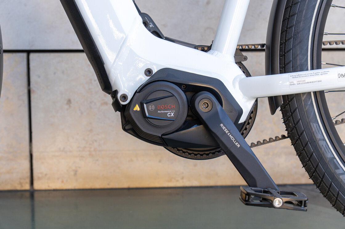 Rower elektryczny na pasku Riese & Muller Charger4 VARIO Mixte 750Wh