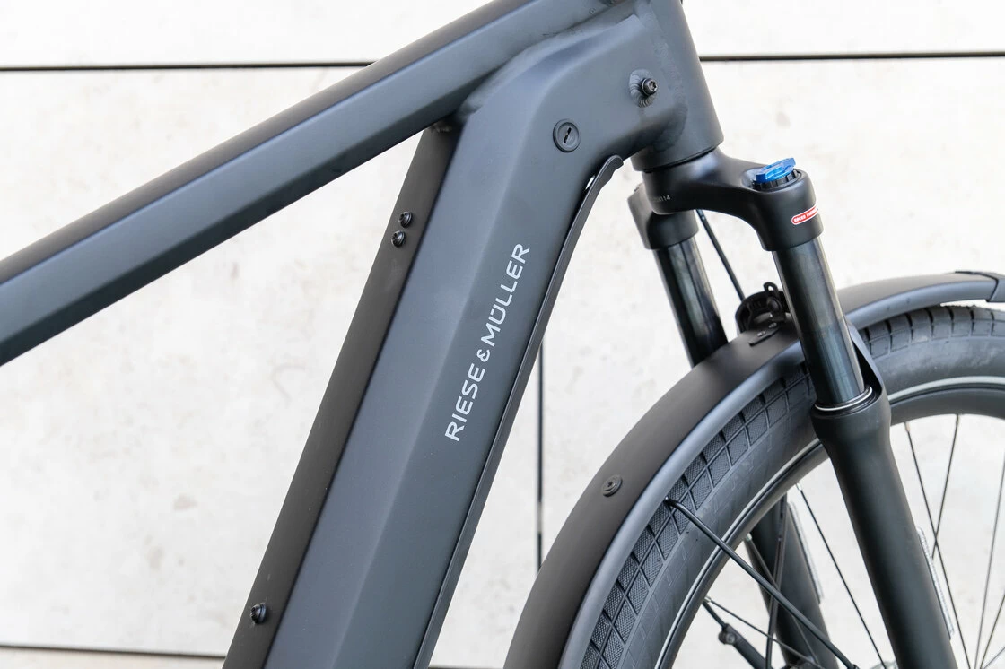 Rower elektryczny na pasku Riese & Muller Charger 4 GT vario CORE 625Wh Męski Black Mat