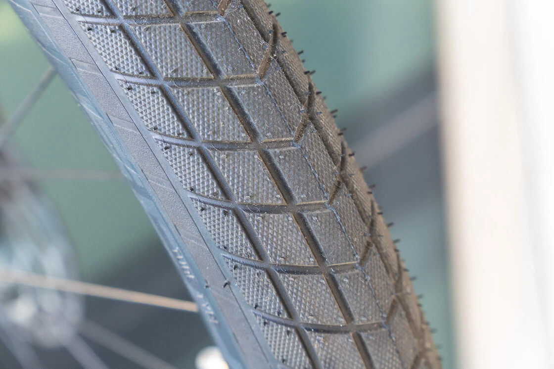 Rower elektryczny na pasku Riese & Muller Charger 4 Vario 750Wh Męski Dark Red Mat