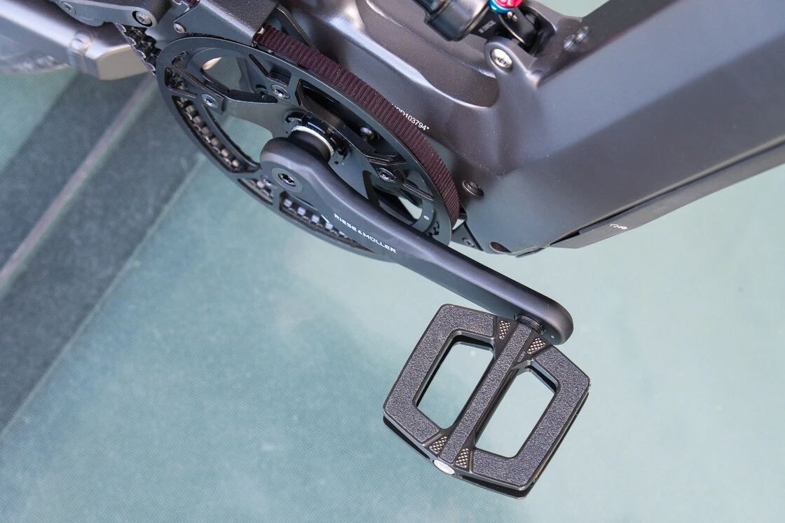 Rower elektryczny na pasku Riese & Muller Delite4 GT Vario 750Wh SMART