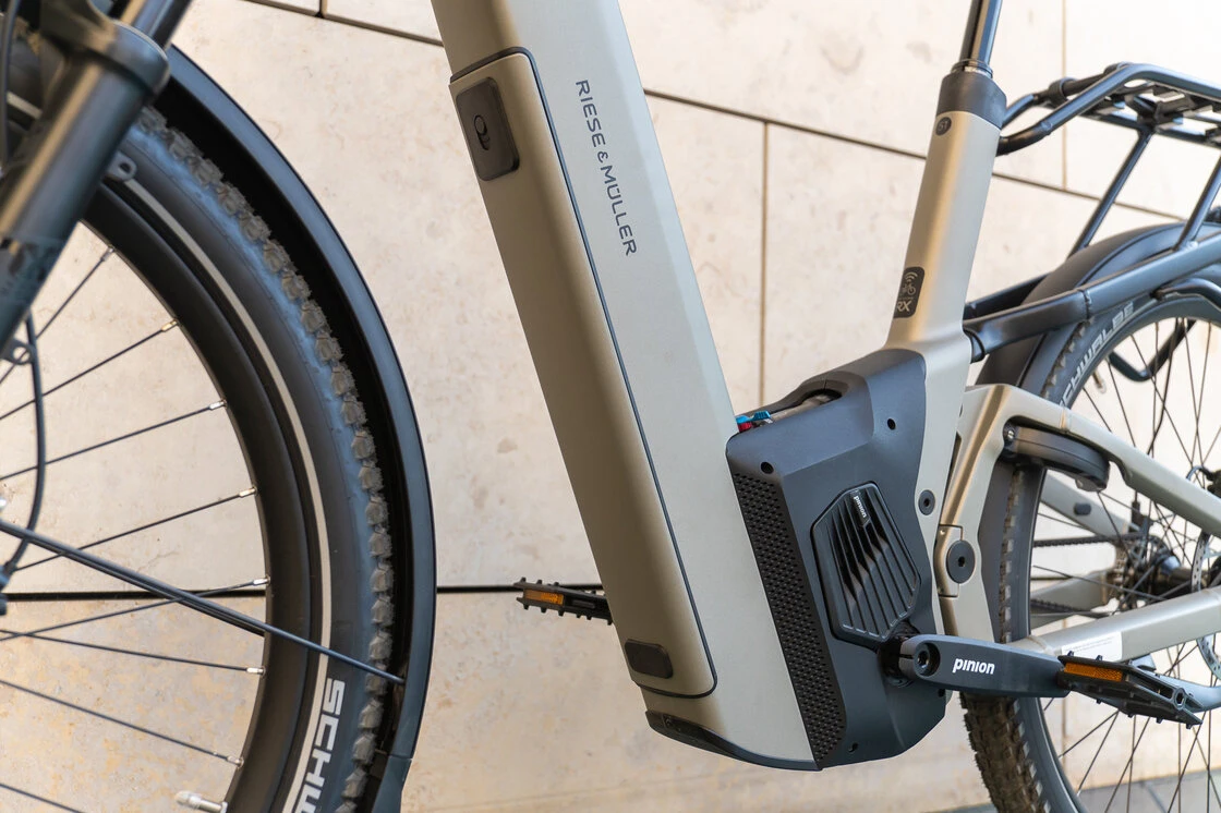 Rower elektryczny na pasku Riese & Muller Homage 5 GT Pinion Full Warm Silver