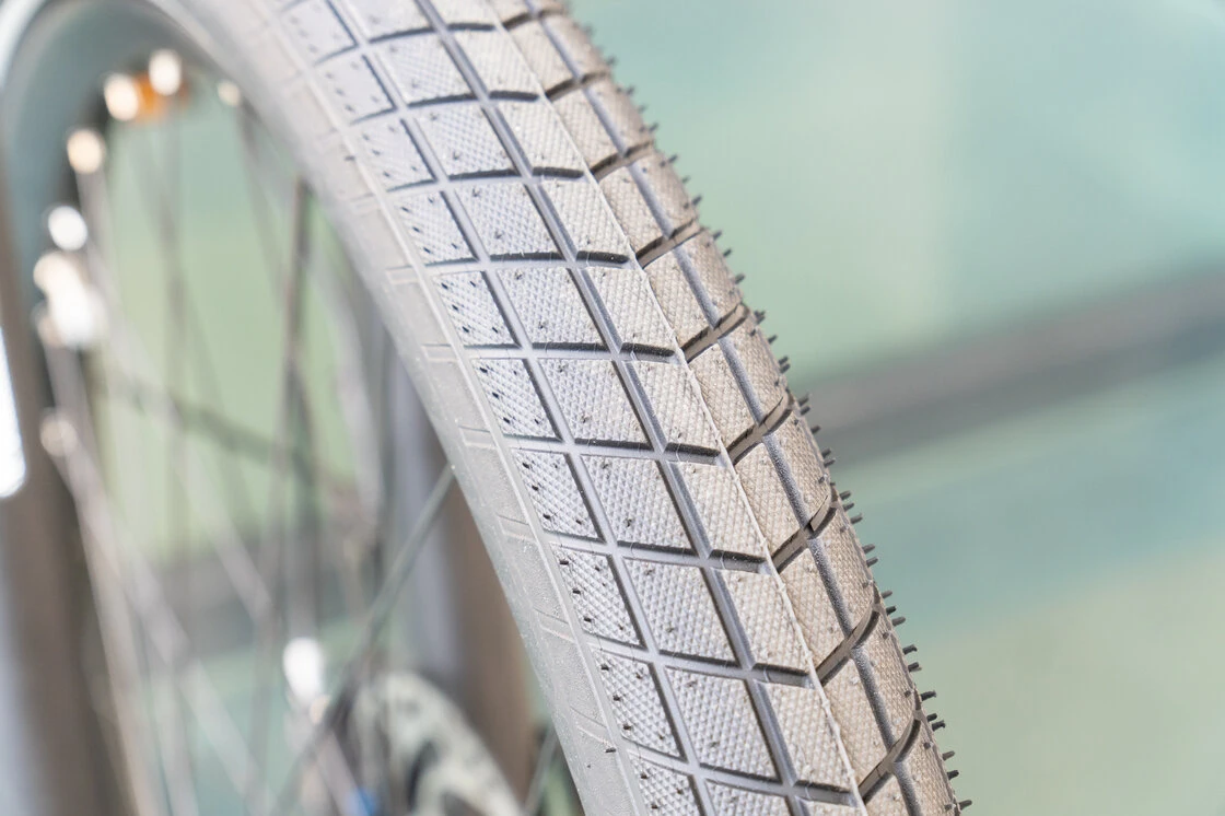 Rower elektryczny na pasku Riese & Muller Nevo 4 GT Vario SMART 625Wh KIOX 300 Dark Grey Mat