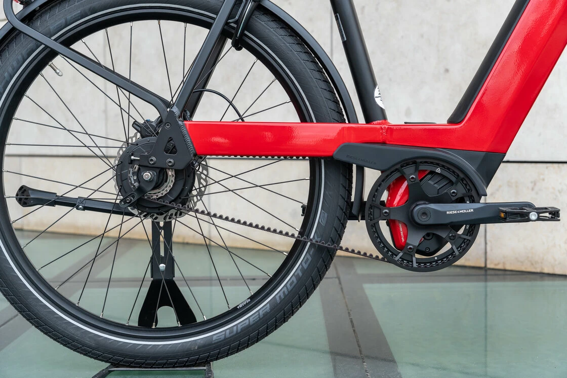 Rower elektryczny na pasku Riese & Muller Nevo 4 GT Vario SMART 750Wh KIOX 300 Dynamic Red Metallic