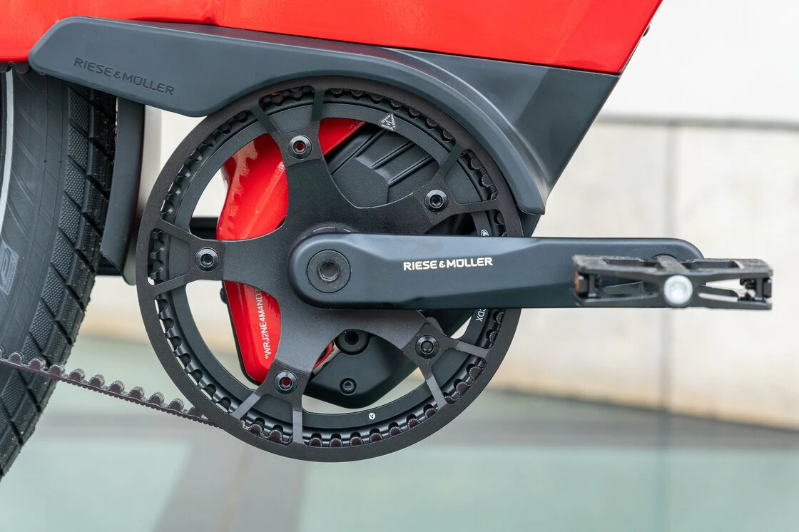 Rower elektryczny na pasku Riese & Muller Nevo 4 GT Vario SMART 750Wh KIOX 300 Dynamic Red Metallic