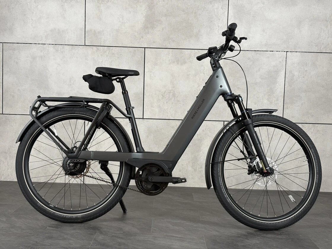 Rower elektryczny na pasku Riese & Muller Nevo 5 Vario Core
