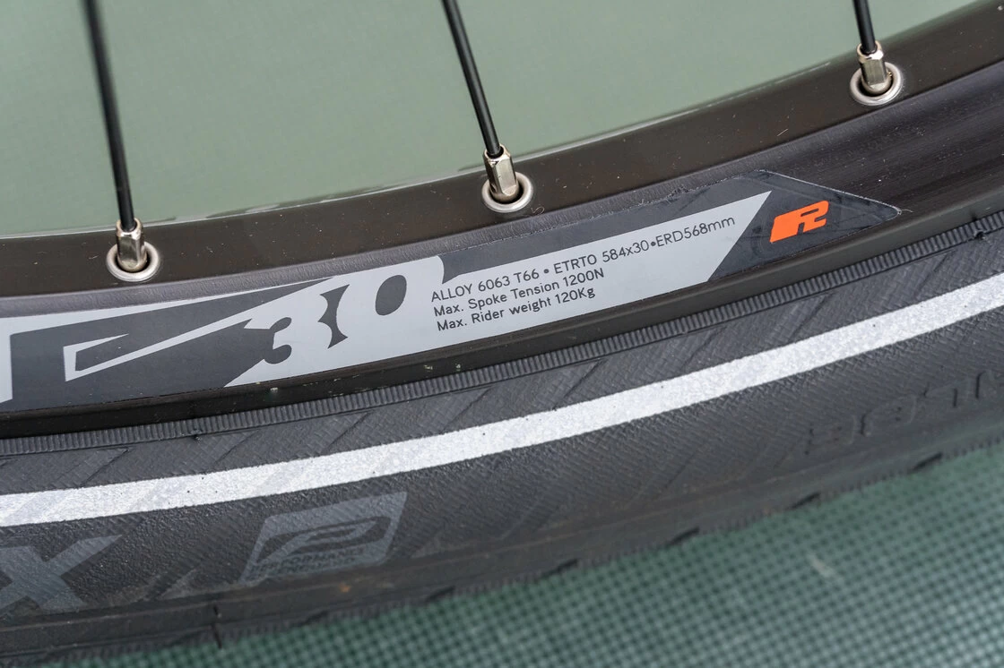 Rower elektryczny na pasku Sparta D-Burst Energy METb
