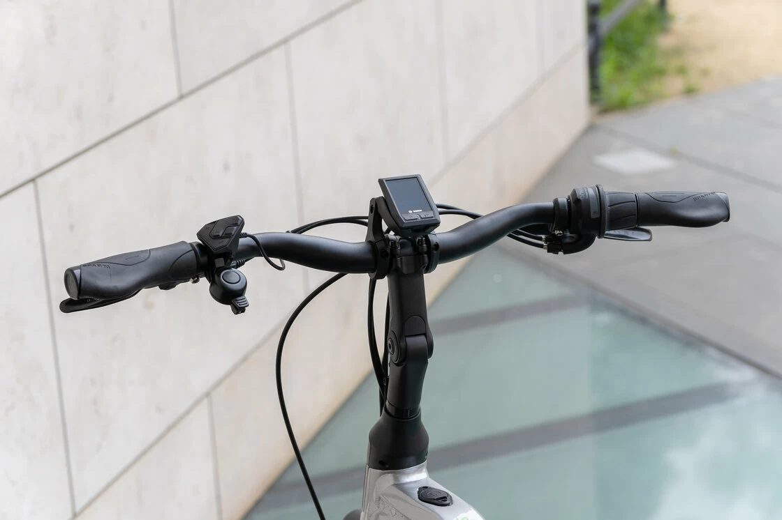 Rower elektryczny na pasku Sparta D-Burst Energy METb
