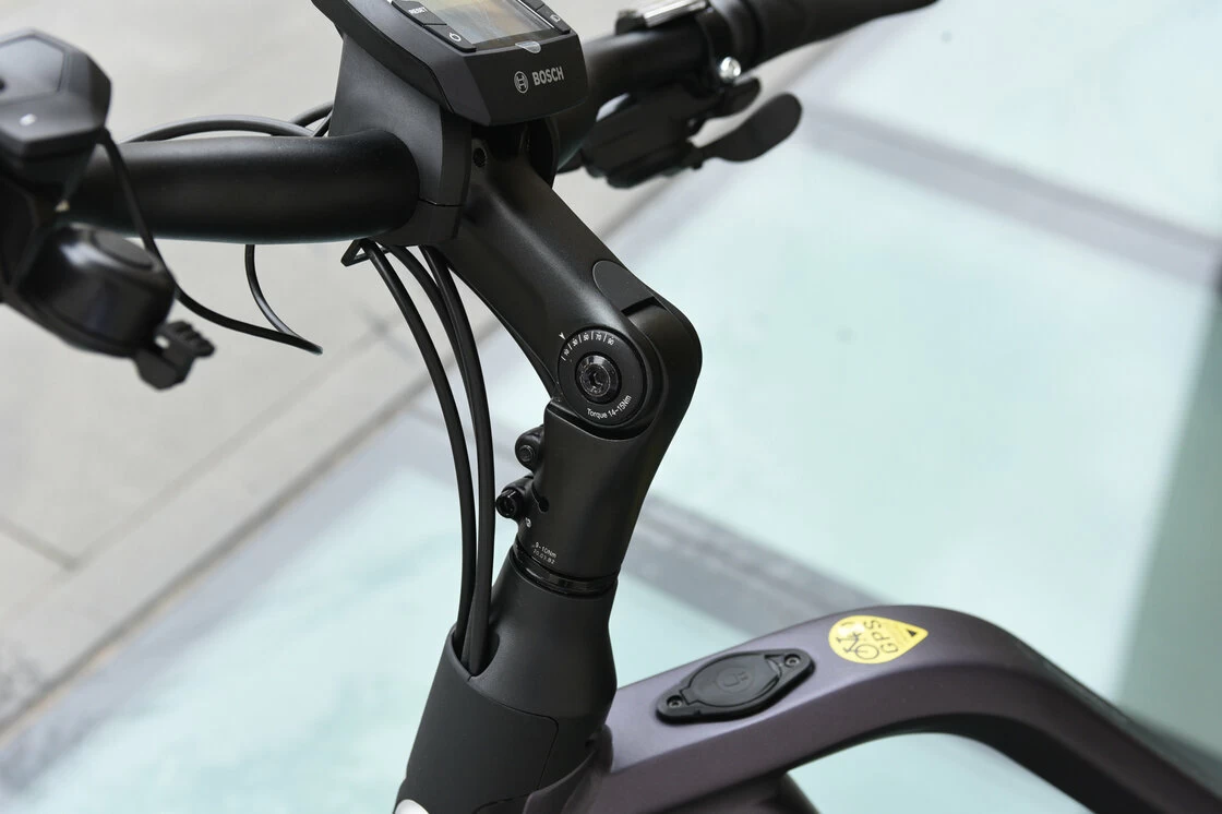Rower elektryczny na pasku Sparta D-Burst M8TB Smart Alfine 8 GPS