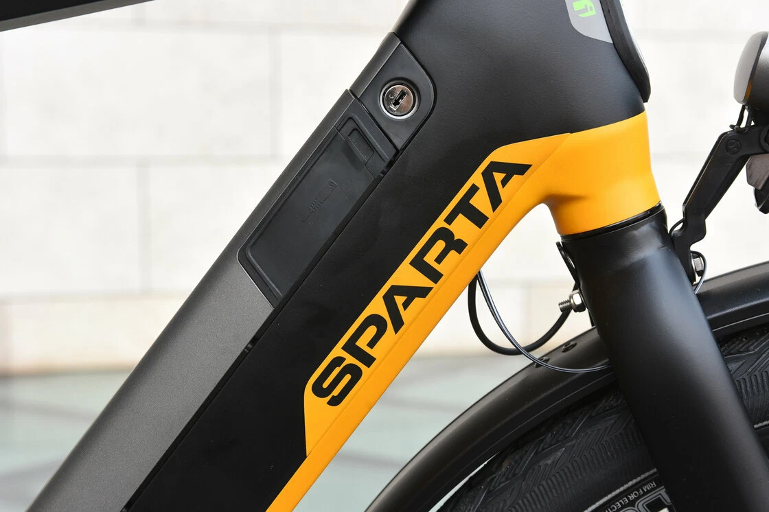 Rower elektryczny na pasku Sparta M11Ti Smart Ltd Yamaha 500Wh
