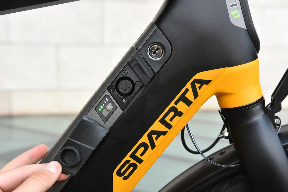 Rower elektryczny na pasku Sparta M11Ti Smart Ltd Yamaha 500Wh