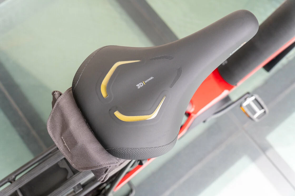 Rower elektryczny Riese & Muller Nevo GT Vario na pasku INTUVIA Front Carrier