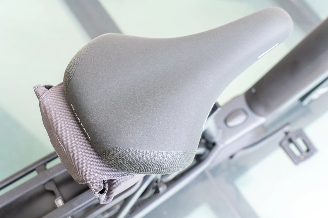 Rower elektryczny Riese & Muller Nevo GT Vario na pasku SMART 625Wh Intuvia 100 Dark Grey Mat