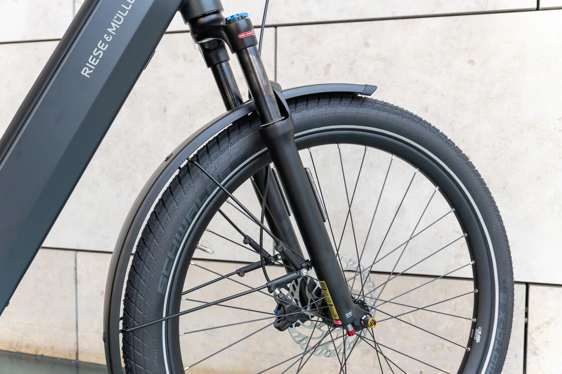 Rower elektryczny Riese & Muller Nevo GT Vario na pasku SMART 625Wh Intuvia 100 Dark Grey Mat