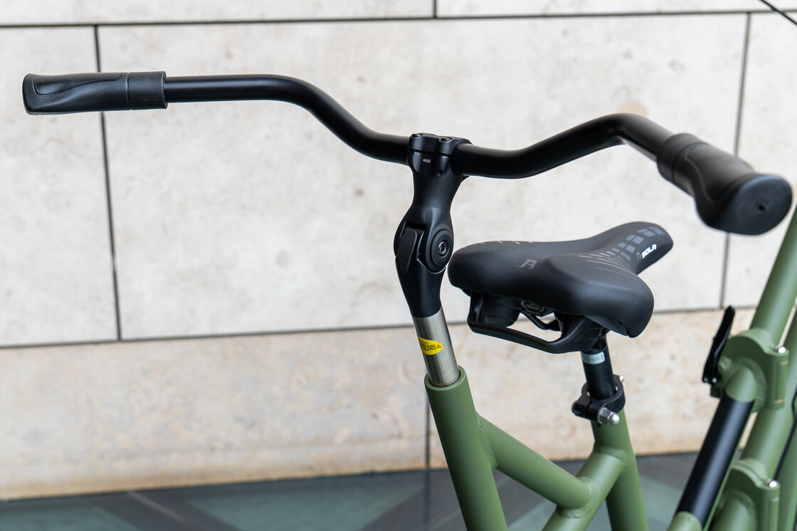 Rower elektryczny tandem składany AZOR Special 28" wolnobieg Zieleń Wojskowa Mat
