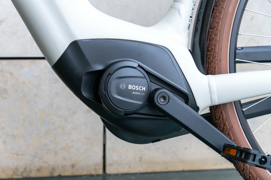 Rower elektryczny z baterią w ramie Batavus Altura E-go Power BES3 Smart 500Wh Light Gray Mat 61