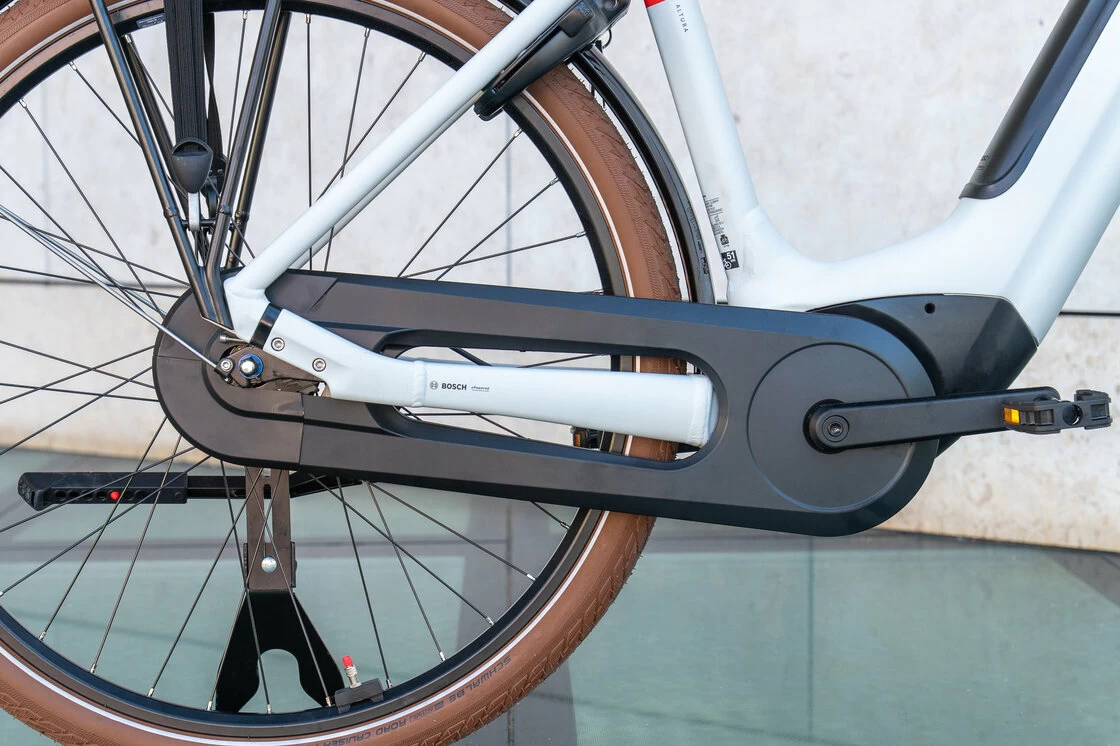 Rower elektryczny z baterią w ramie Batavus Altura E-go Power PRO Smart