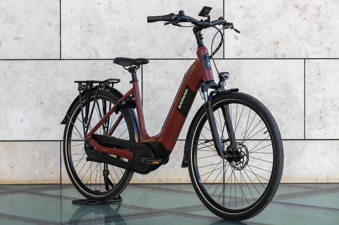 Rower elektryczny z baterią w ramie Batavus Altura E-go Power PRO Smart
