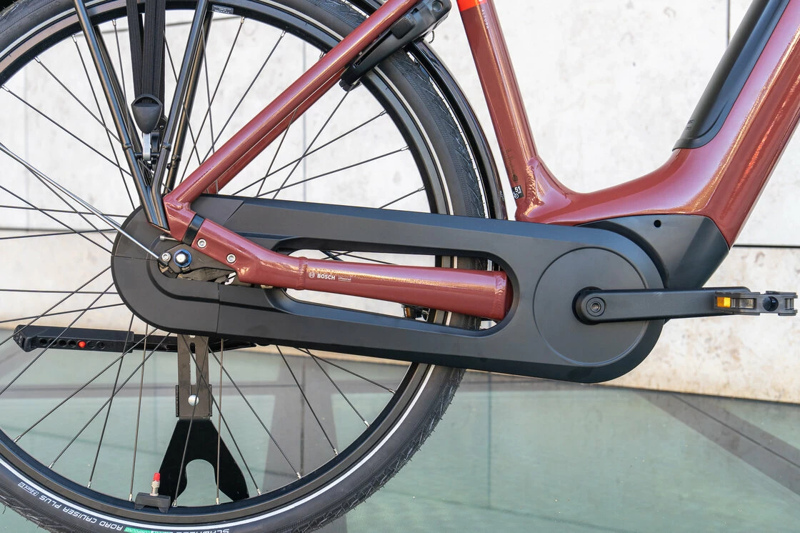 Rower elektryczny z baterią w ramie Batavus Altura E-go Power PRO Smart