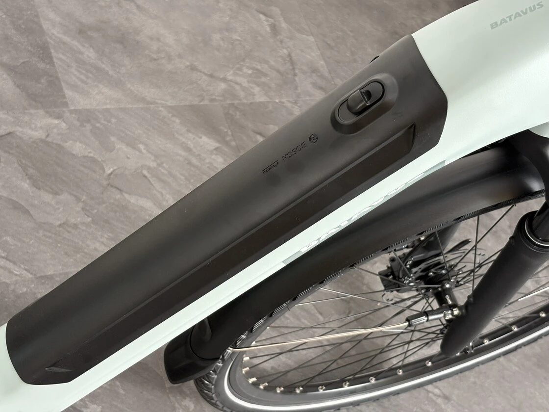 Rower elektryczny z baterią w ramie Batavus Altura PT Pro 500Wh Grey Turquoise Mat