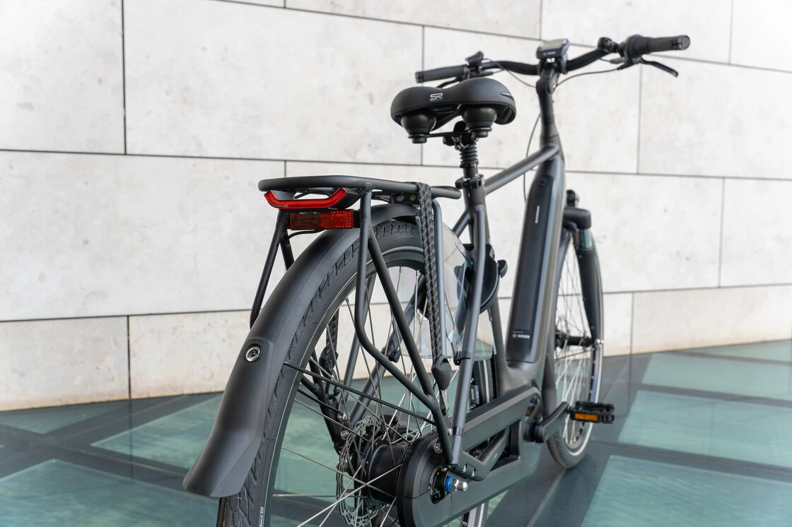 Rower elektryczny z baterią w ramie Batavus Finez E-go Power Męski Black Mat