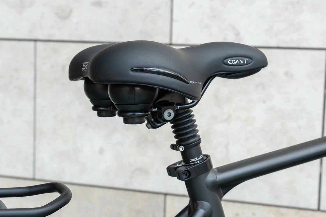 Rower elektryczny z baterią w ramie Batavus Finez E-go Power Męski Black Mat