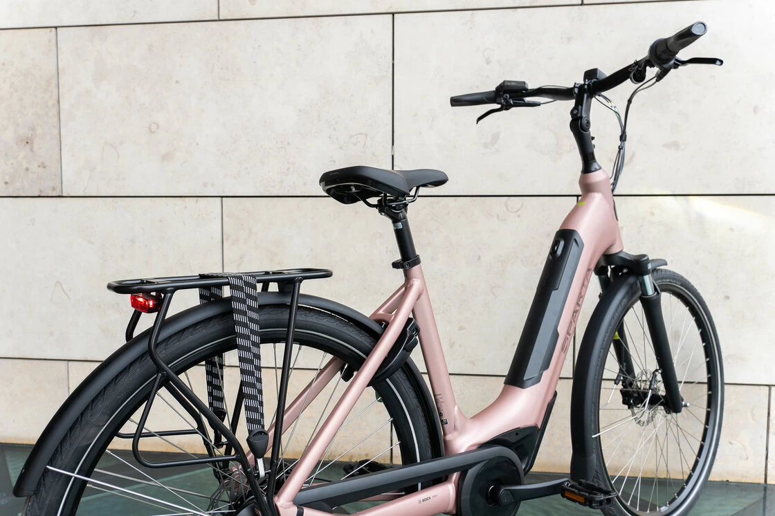 Rower elektryczny z baterią w ramie Sparta c-Grid Energy Bosch Smart 500Wh New Pink Mat 61