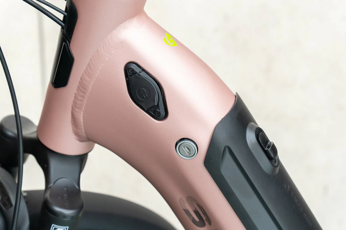 Rower elektryczny z baterią w ramie Sparta c-Grid Energy Bosch Smart 500Wh New Pink Mat 61