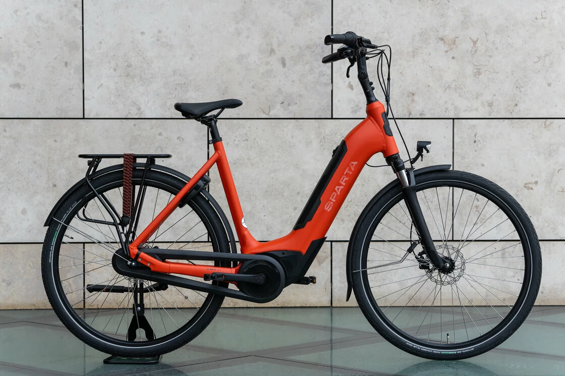 Rower elektryczny z baterią w ramie Sparta c-Grid Energy M7Tb