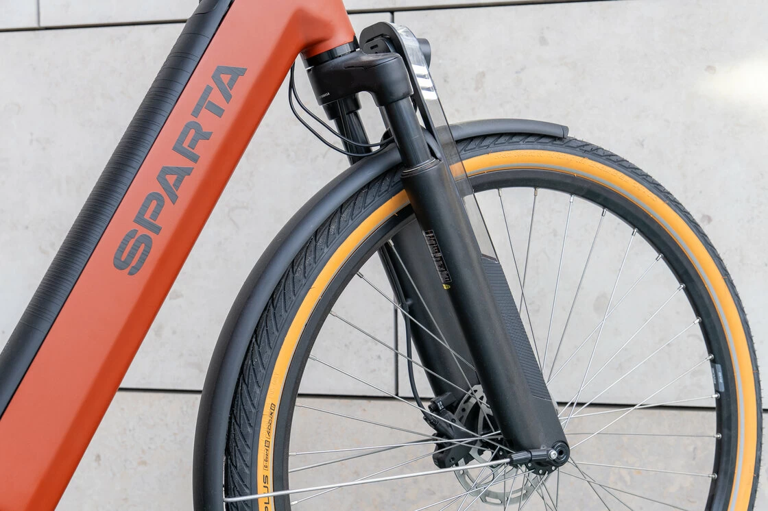 Rower elektryczny z baterią w ramie Sparta d-Rule Energy Męski Jaspis Red Mat 53