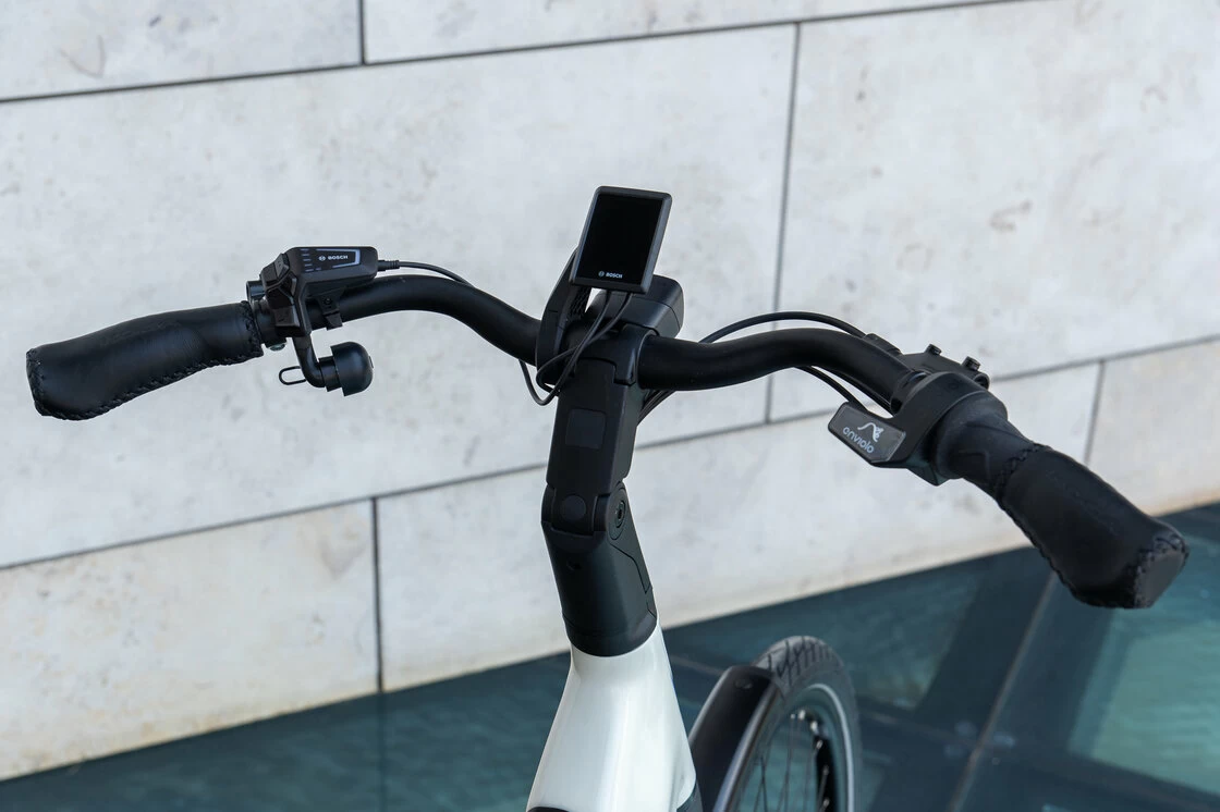 Rower elektryczny z paskiem KOGA EVIA PRO Bosch Smart System