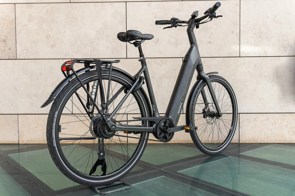 Rower elektryczny z paskiem KOGA EVIA PRO Bosch Smart System Black Mat