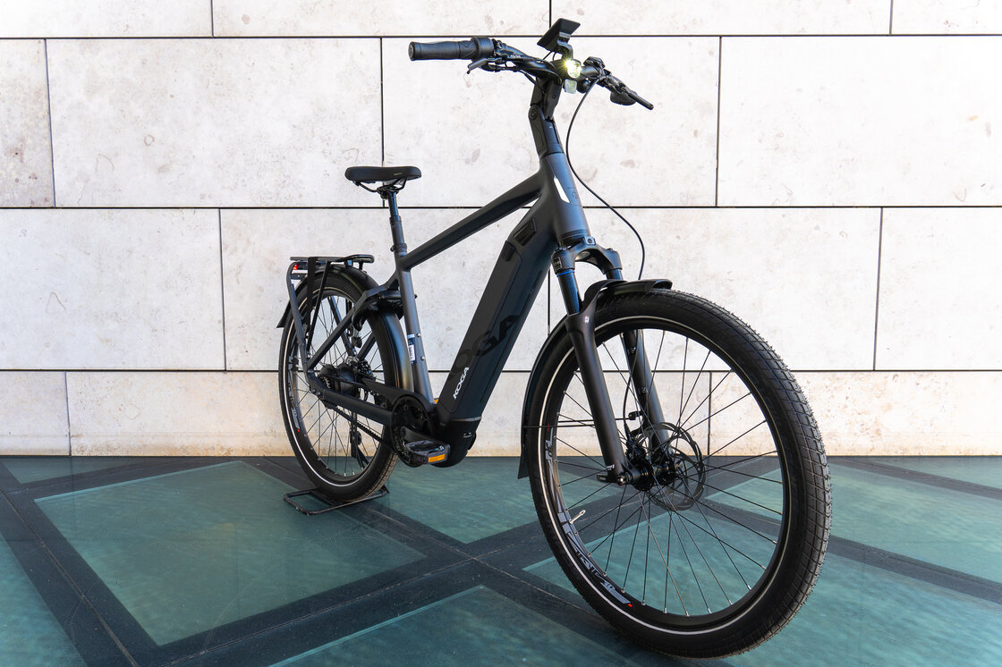 Rower elektryczny z paskiem KOGA E-XITE 800Wh Męski Jeans Mat