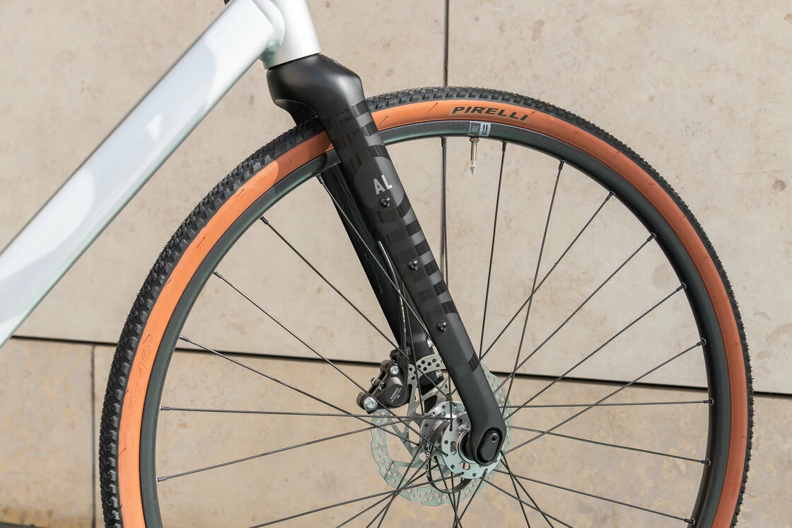Rower Gravel Rondo Ruut AL1 2X G3 Chrome / Black