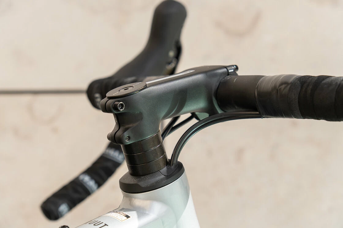 Rower Gravel Rondo Ruut AL1 2X G3 Chrome / Black