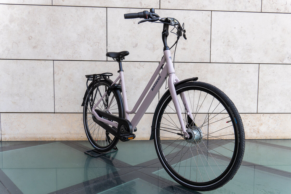 Rower miejski Batavus Fonk N7 Powder Gray Mat N7