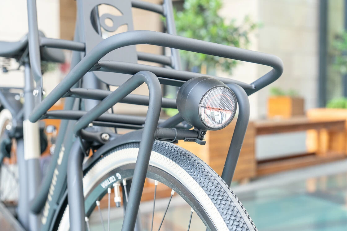 Rower miejski Cortina U4 Black Mat 61