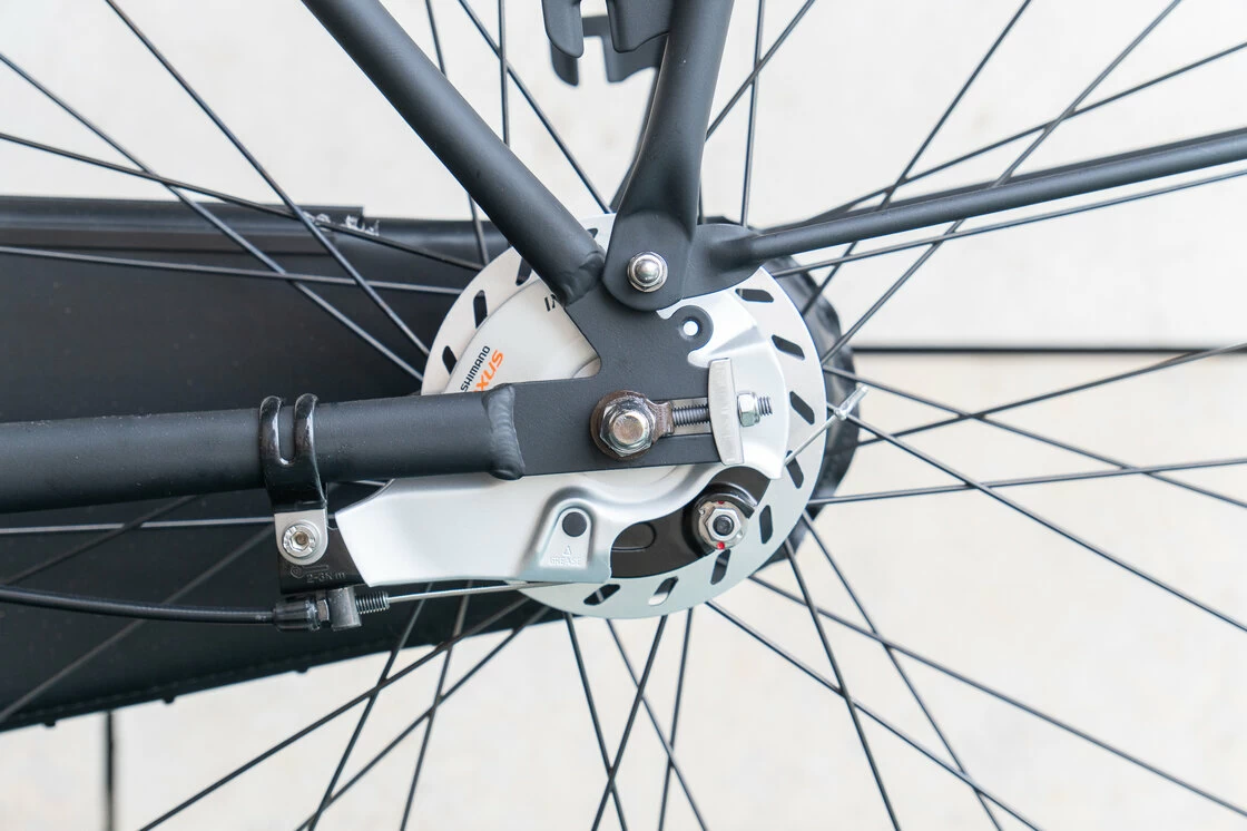 Rower miejski Cortina U4 Black Mat 61