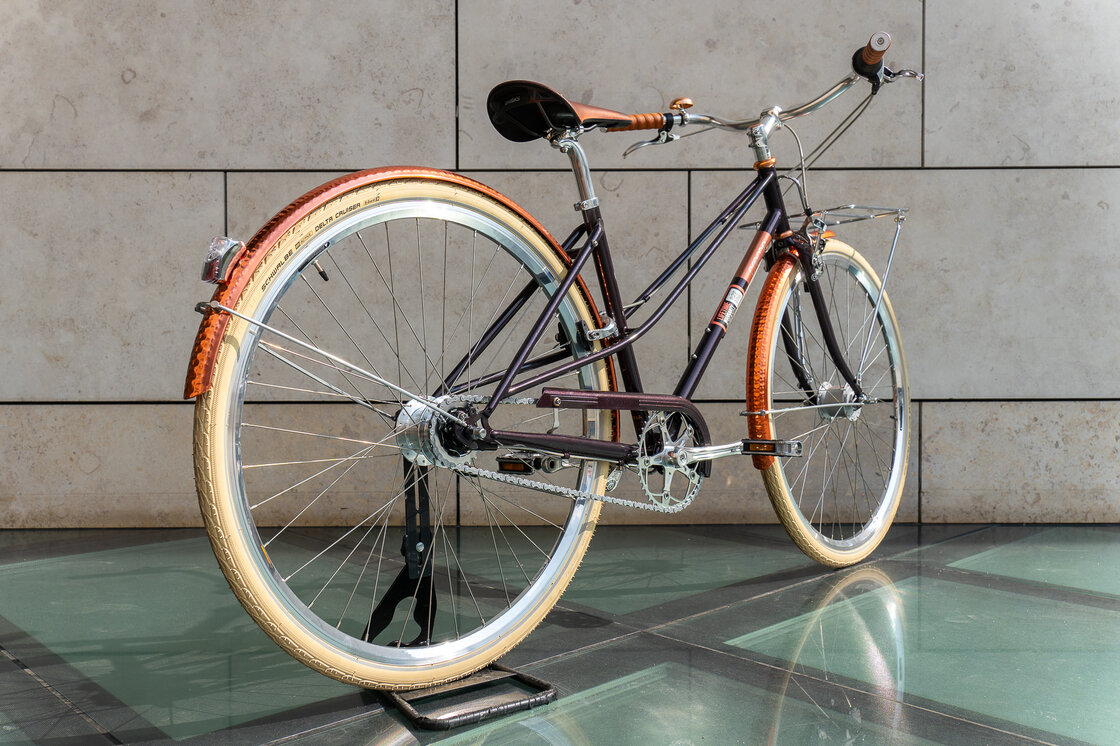 Rower miejski Creme CafeRacer Doppio 7S Pinot Noir