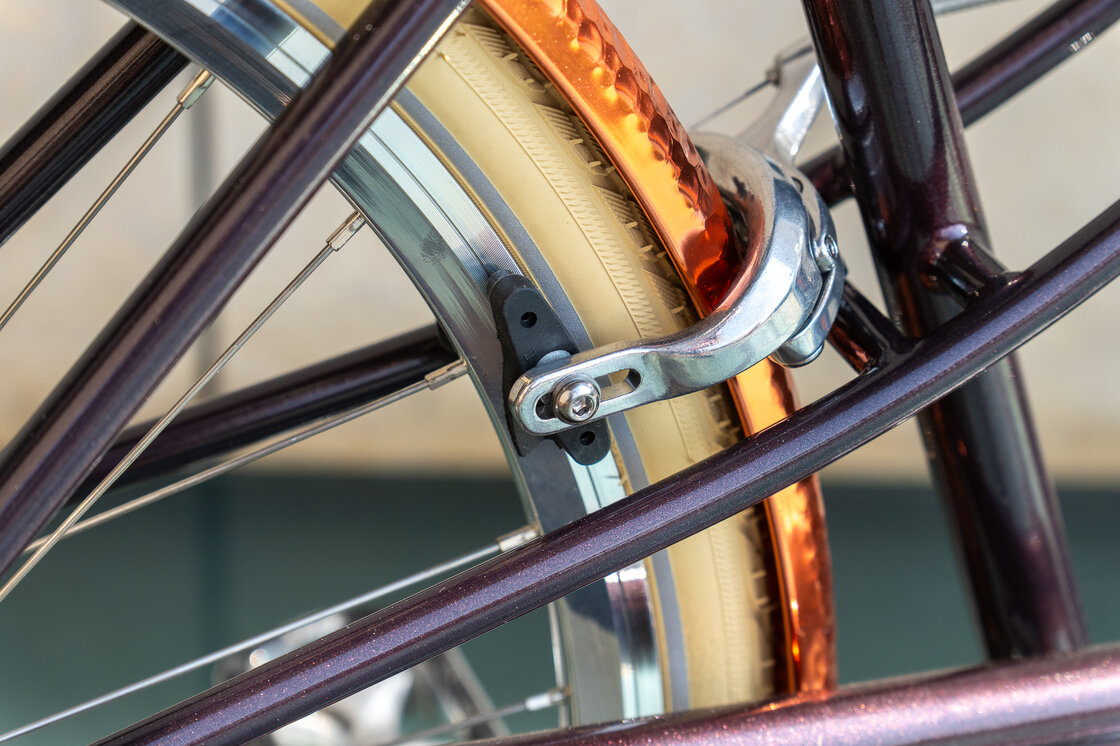 Rower miejski Creme CafeRacer Doppio 7S Pinot Noir