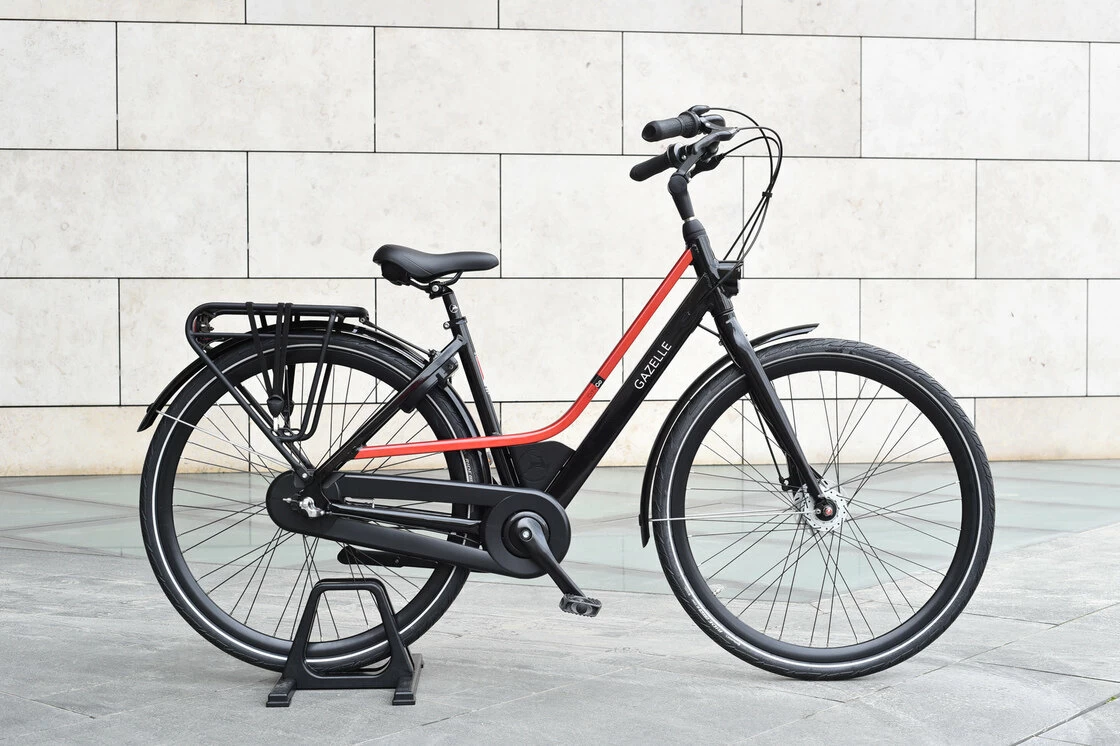 Rower miejski Gazelle CityGo C3 Black