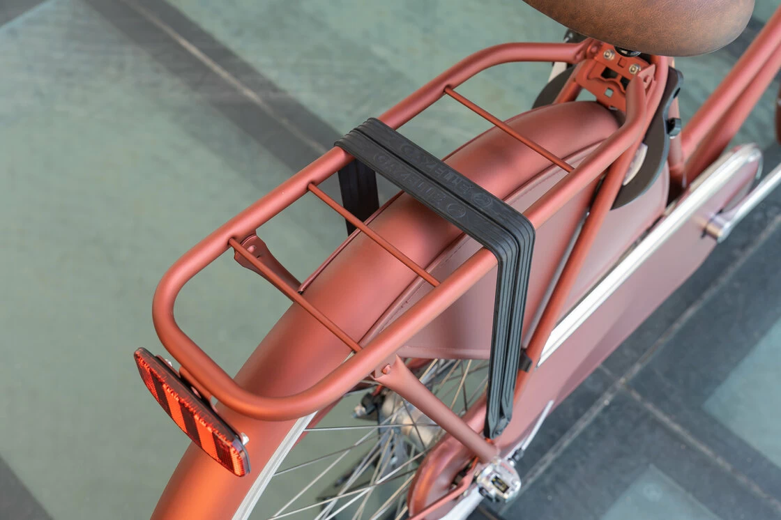 Rower miejski Gazelle Classic Ruby Red Mat 57