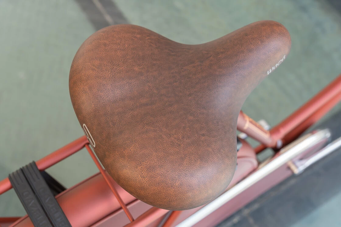 Rower miejski Gazelle Classic Ruby Red Mat 57