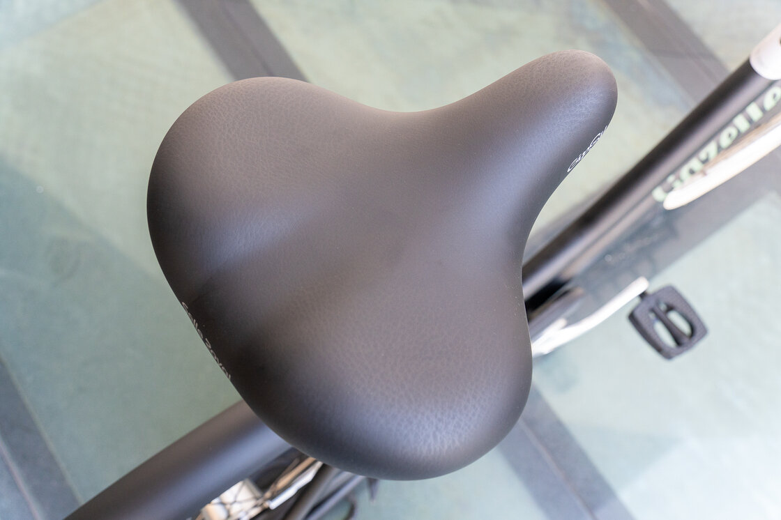 Rower miejski Gazelle Miss Grace Black Mat