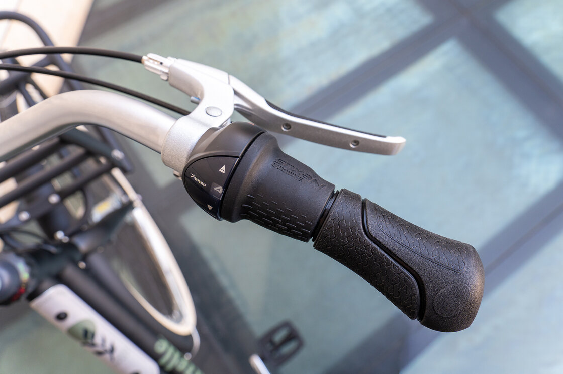 Rower miejski Gazelle Miss Grace Black Mat